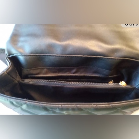 Badgley Mischka Black Quilted Crossbody Bag! - Picture 3 of 4